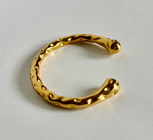KM C Cuff - Gold