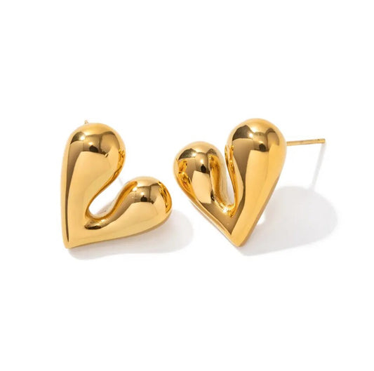 Fall in Love Gold Heart Earrings