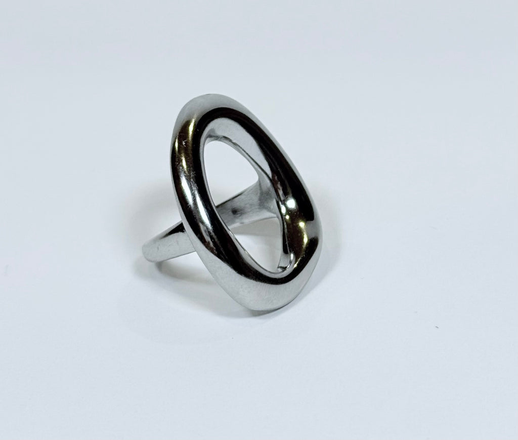 KM Olivia Oval Ring - silver